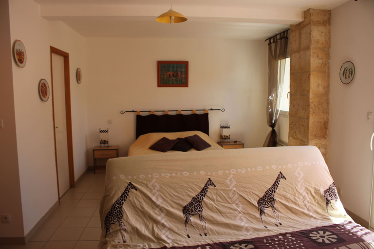 Bedroom 2, Clos Pezat, Gironde