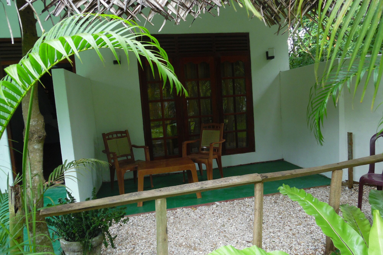 Exterior & Views, Talalla BnB, Matara Four Gravets
