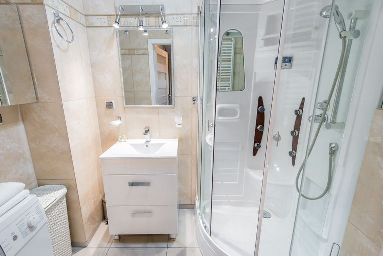 Bathroom 3, Super-Apartamenty - Targi Poznanskie, Poznań City
