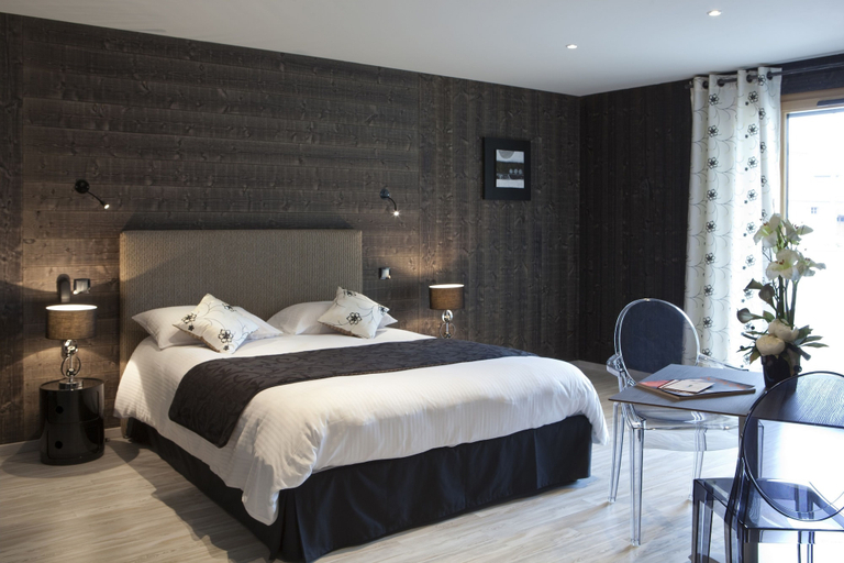 Bedroom 3, Hôtel Blanc, Haute-Savoie
