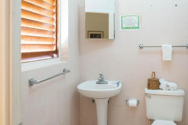 Bathroom, Mansfield House