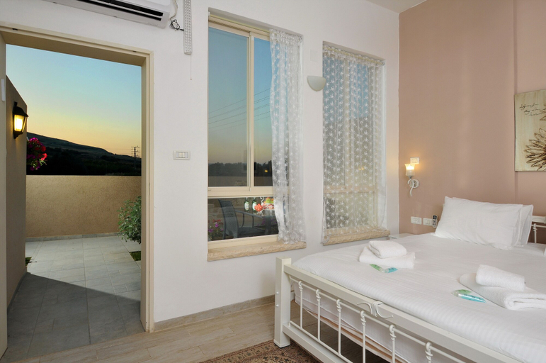 Bedroom 5, Zimmer BaSadot