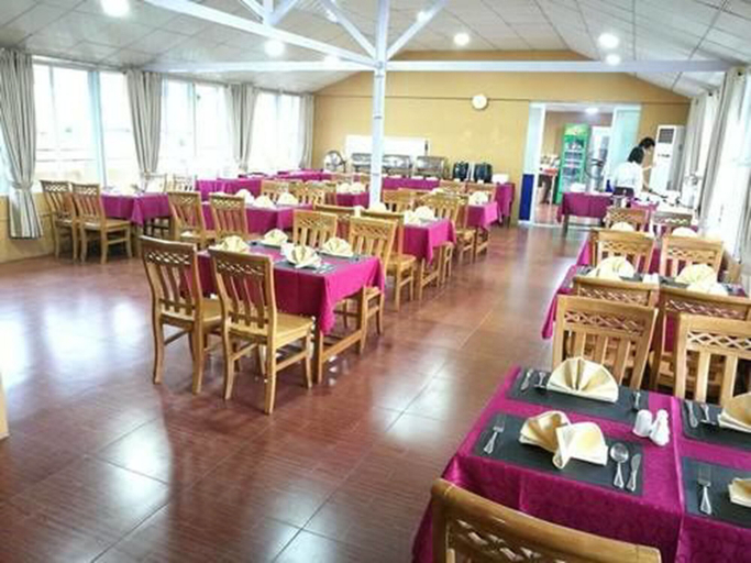 Food & Drinks 4, Golden Gum Kino Hotel Nyaung Shwe, Taunggye