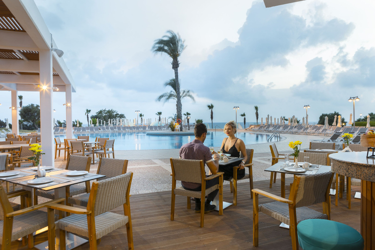 Food & Drinks 5, Leonardo Laura Beach & Splash Resort