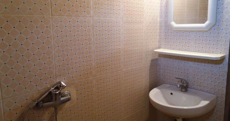 Bathroom 4, Dar Gamra, Errachidia