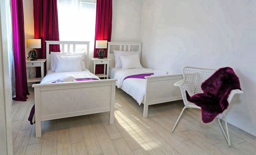 Bedroom 3, Boutique Hotel Alegria, Supetar