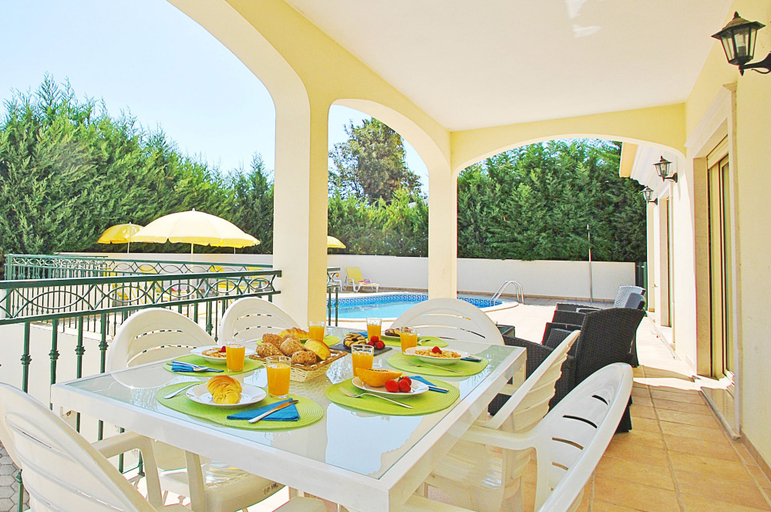 Others 4, Villa Anna, Albufeira