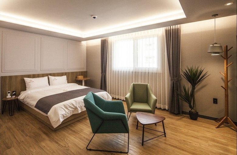 Hotel Crape Gyeongsan, Dong