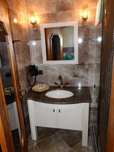 Bathroom 5, Orchis Hotel, Ayvalık