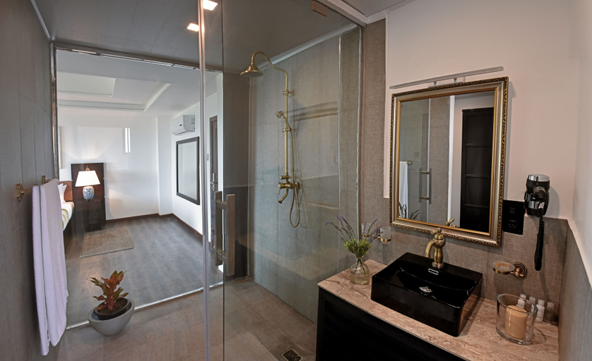 Bathroom 5, Fox Kandy by Fox Resorts- Luxury in the Mist, K.F.G. & G. Korale