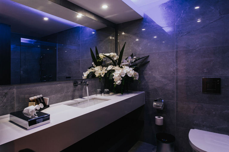 Bathroom 5, Frangiorgio Hotel, Larnaca