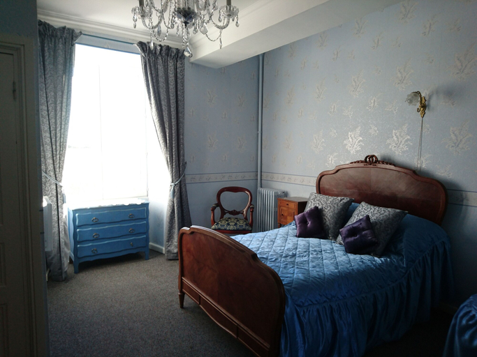 Bedroom 4, Château Ardilleux, Deux-Sèvres
