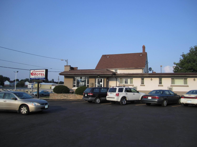 Exterior & Views 2, Canadiana Motel, Grey