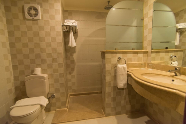 Bathroom 5, Tivoli Hotel Aqua Park, Sharm el-Sheikh