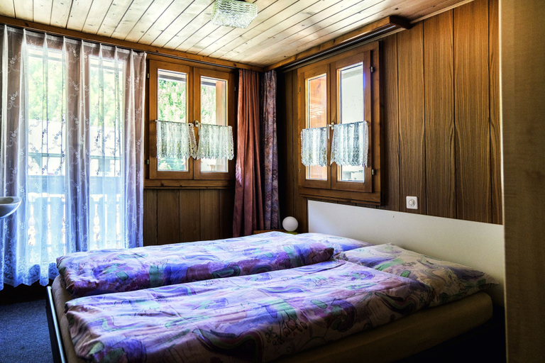 Room 3, Haus Amour, Visp