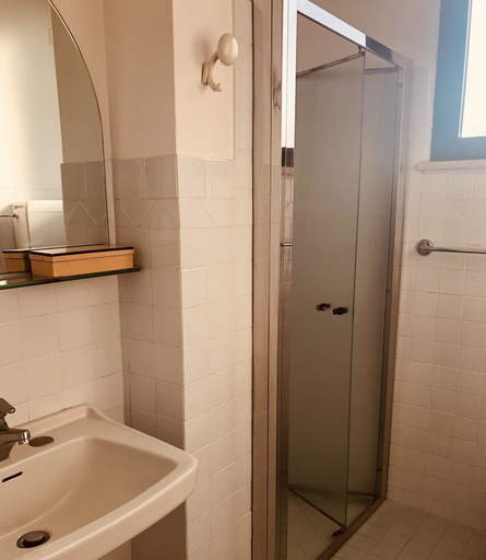 Bathroom 4, Hotel Montecarlo, Rimini