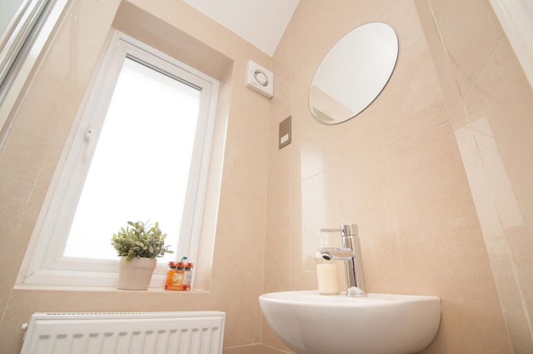 Bathroom 4, Warren House, Doncaster