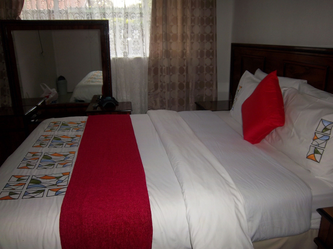Bedroom 2, Franchise Sister Guest House, Ekurhuleni