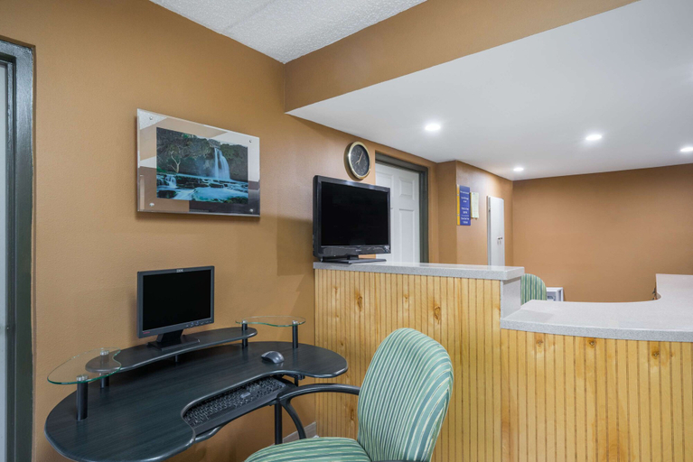 Others 4, Days Inn by Wyndham Hurricane Mills, Humphreys