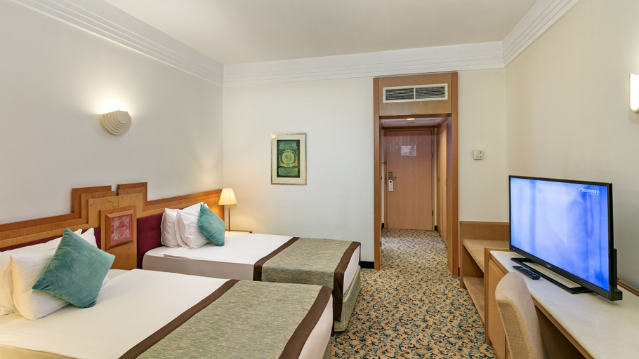 Bedroom 3, Özkaymak Falez Hotel, Antalya