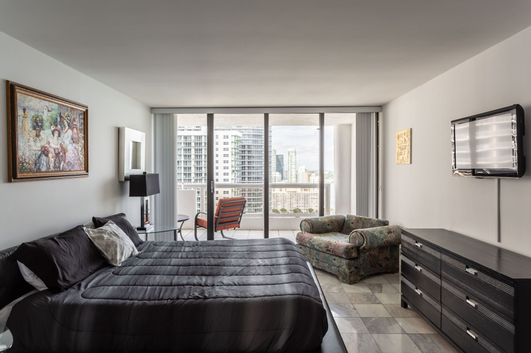 Bedroom 3, 3 Bedroom Condo With Stunning Balcony View, Miami-Dade