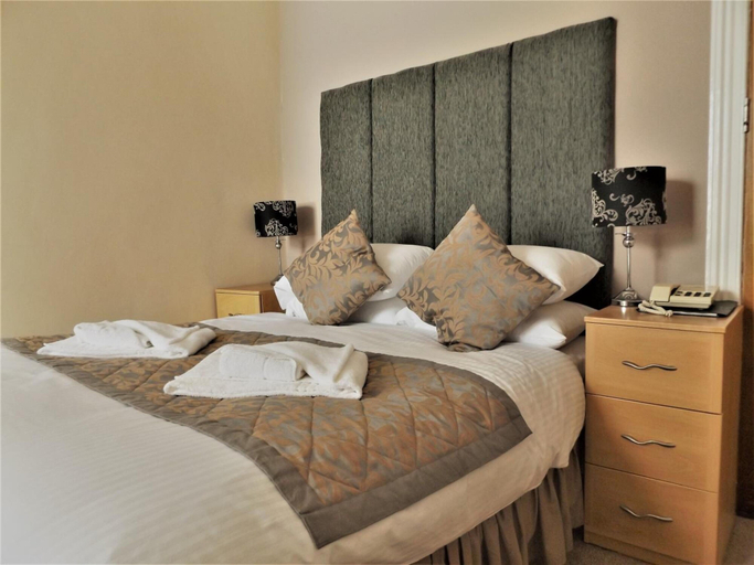 Bedroom 2, Membly Hall Hotel, Cornwall
