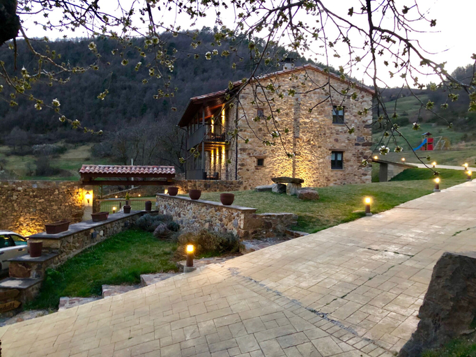Exterior & Views 2, Rusticae La Casassa de Ribes, Girona