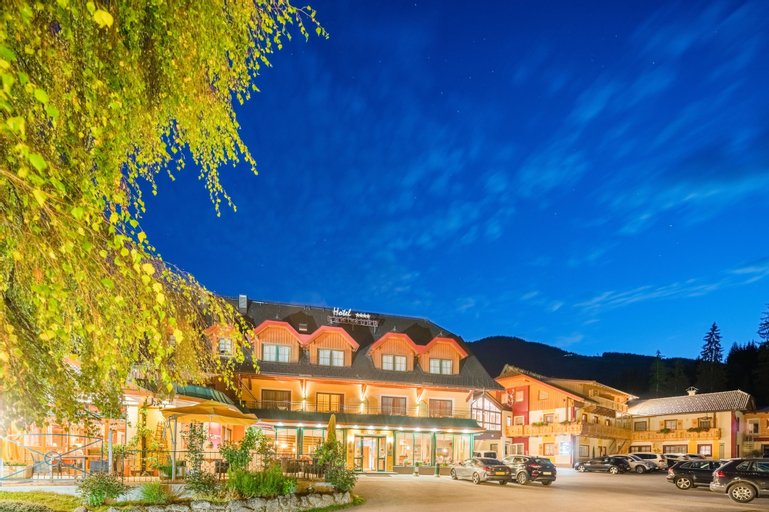 Exterior & Views 1, Hotel Vitaler Landauerhof, Liezen