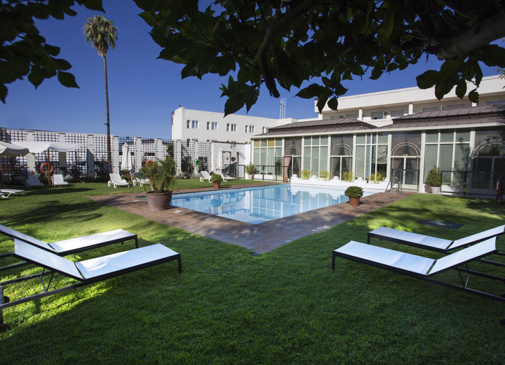 Exterior & Views 2, Oasis Cordoba Hotel, Córdoba