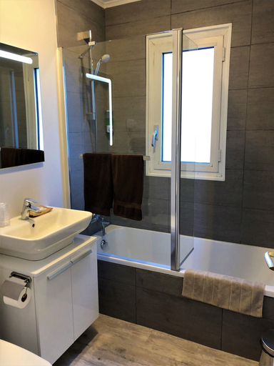 Bathroom 4, Hôtel de L'Etoile, Alpes-Maritimes