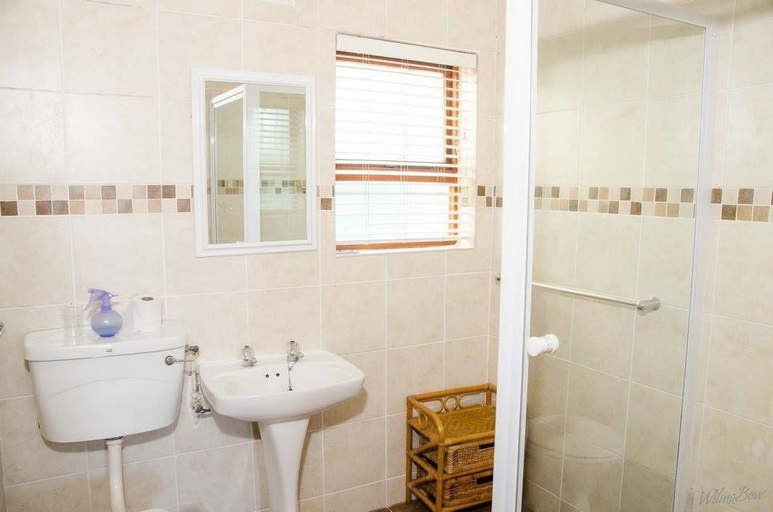 Bathroom, Goulden Street Guest House, Buffalo City
