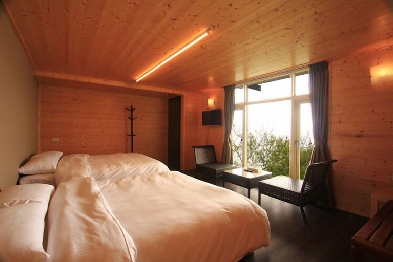 Bedroom 2, Stream Yurt Campground, Nantou