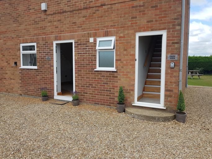 Exterior & Views 2, The Studio, Lincolnshire