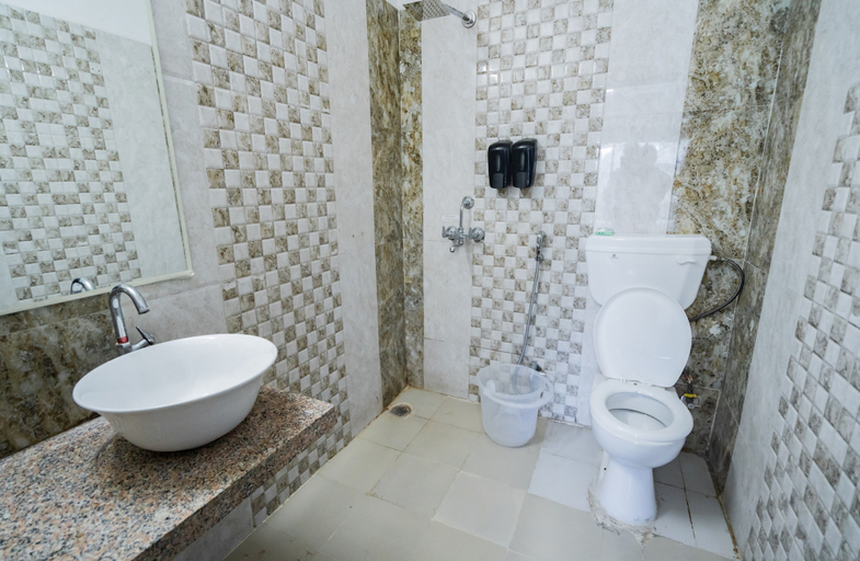 Bathroom 3, Hotel C20, Indore