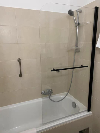 Bathroom 3, Hotel Kaiser Franz Josef, Spittal an der Drau
