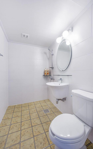 Bathroom 3, Gangneung Iris Pool Villa Pension, Gangneung