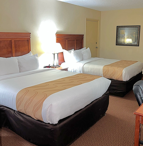 Bedroom 2, Quality Inn Chickasha, Grady
