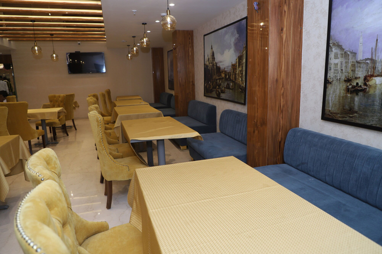 Food & Drinks, The Royal Class Hotel, Gwalior