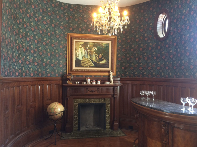 Others 5, Godley Manor, Chatham