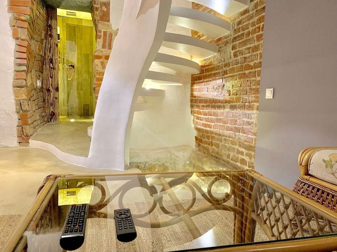 Others 5, Apartment Rynok sqr. 42, L'vivs'ka