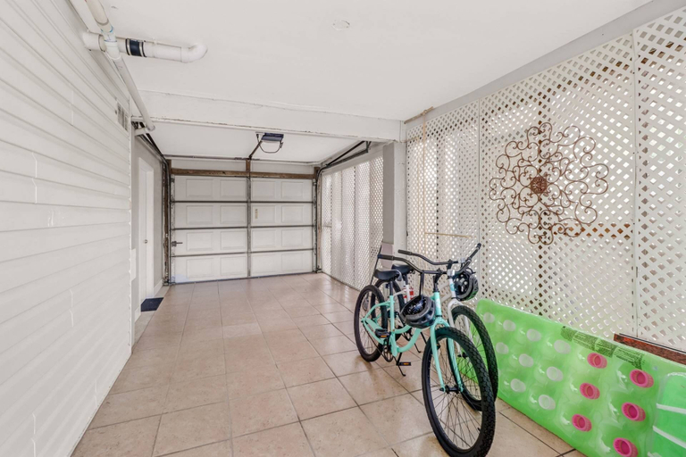 Others 5, 27090 Belle Rio Dr, Lee