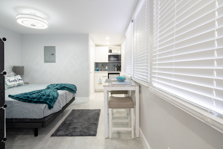 Bedroom 3, The Surf Hollywood Beach, Broward
