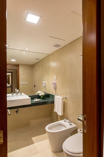 Bathroom 4, Caseros 248 Hotel, Capital