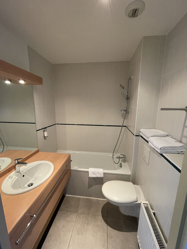 Bathroom 3, La Tour d'Ivoire, Haute-Savoie