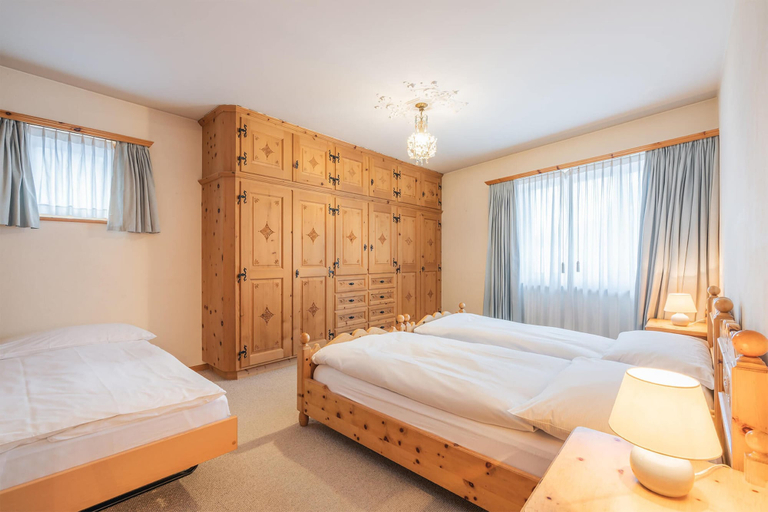 Bedroom 4, Hotel Corvatsch, Maloja