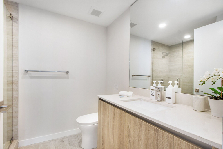 Bathroom 4, Nomada Residences, Miami-Dade