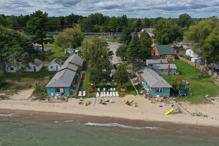 Exterior & Views, Paradise Beach Resort, Lake Hurron