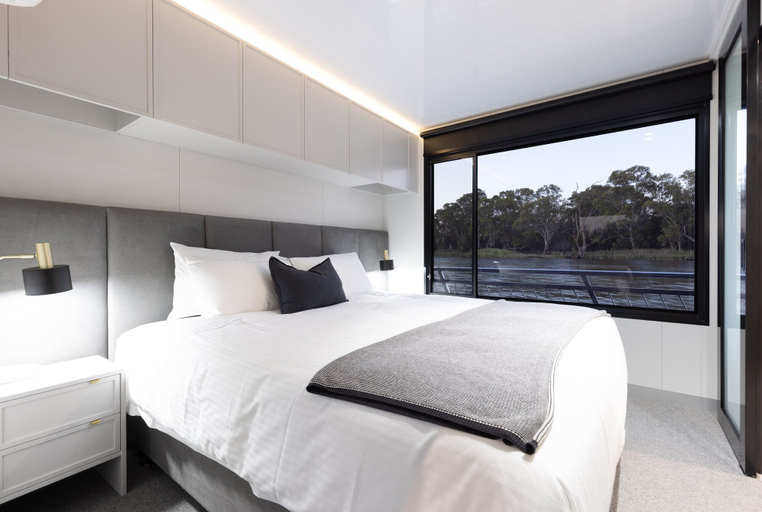 Bedroom 2, All Seasons Houseboats, Mildura - Pt A