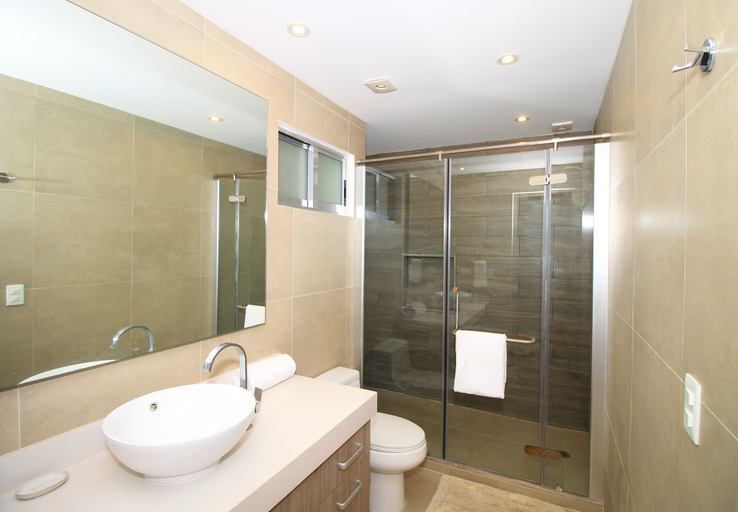Bathroom 4, Solea by Select, Cozumel