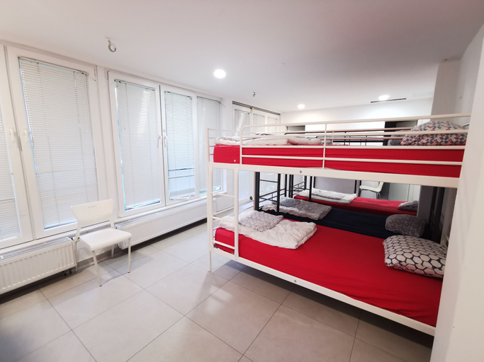 Bedroom 2, Simbol Rooms - Hostel, Ljubljana
